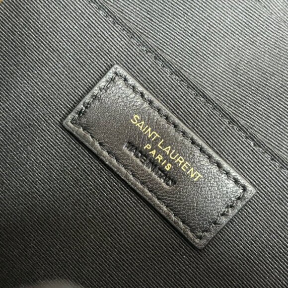 Yves Saint Laurent Lou Camera Bag BLACK - Picture 7 of 9